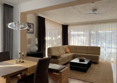 © 2022 Apartment Steinplatte Tirol Wohnzimmer